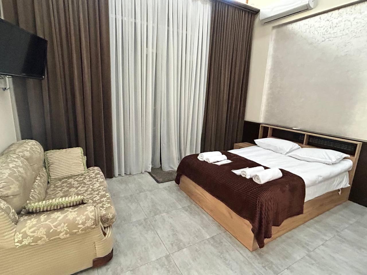 Guest House Margaryan Jerevan Buitenkant foto