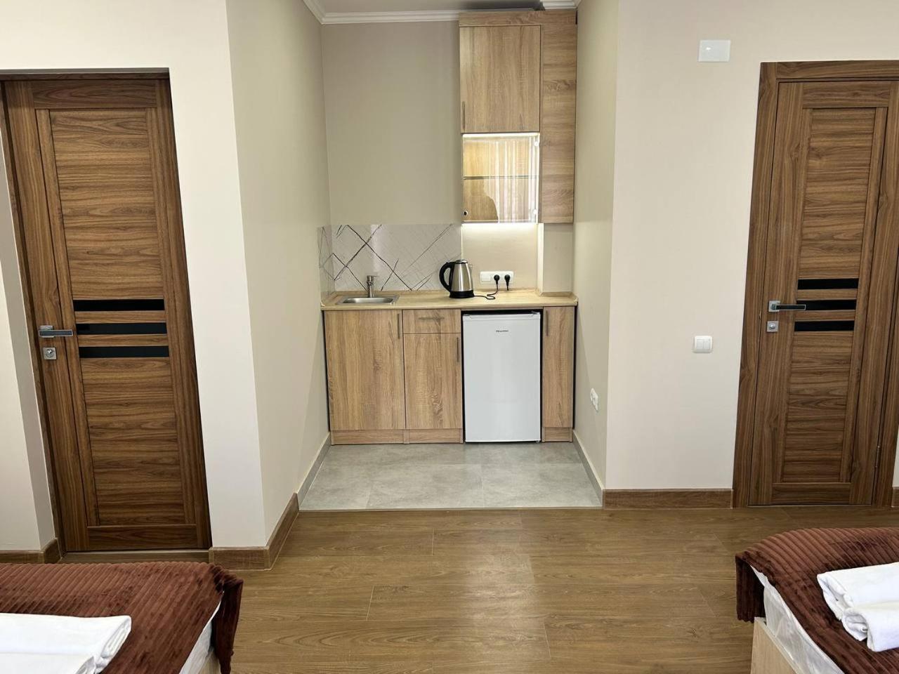 Guest House Margaryan Jerevan Buitenkant foto