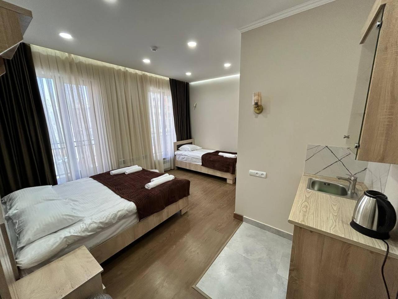 Guest House Margaryan Jerevan Buitenkant foto