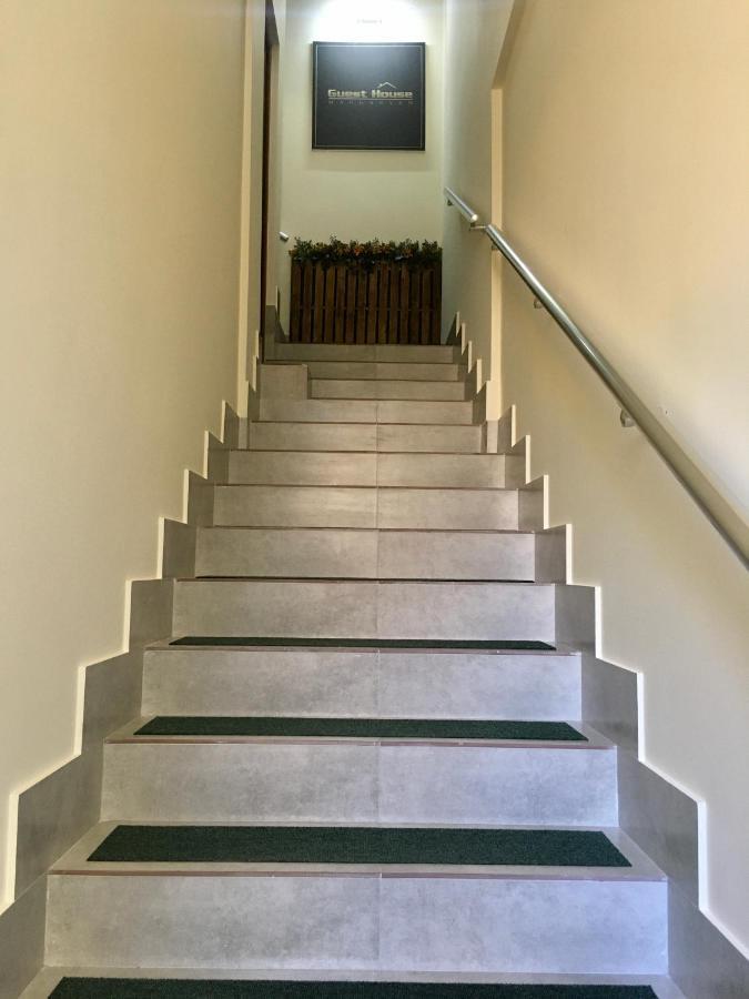 Guest House Margaryan Jerevan Buitenkant foto