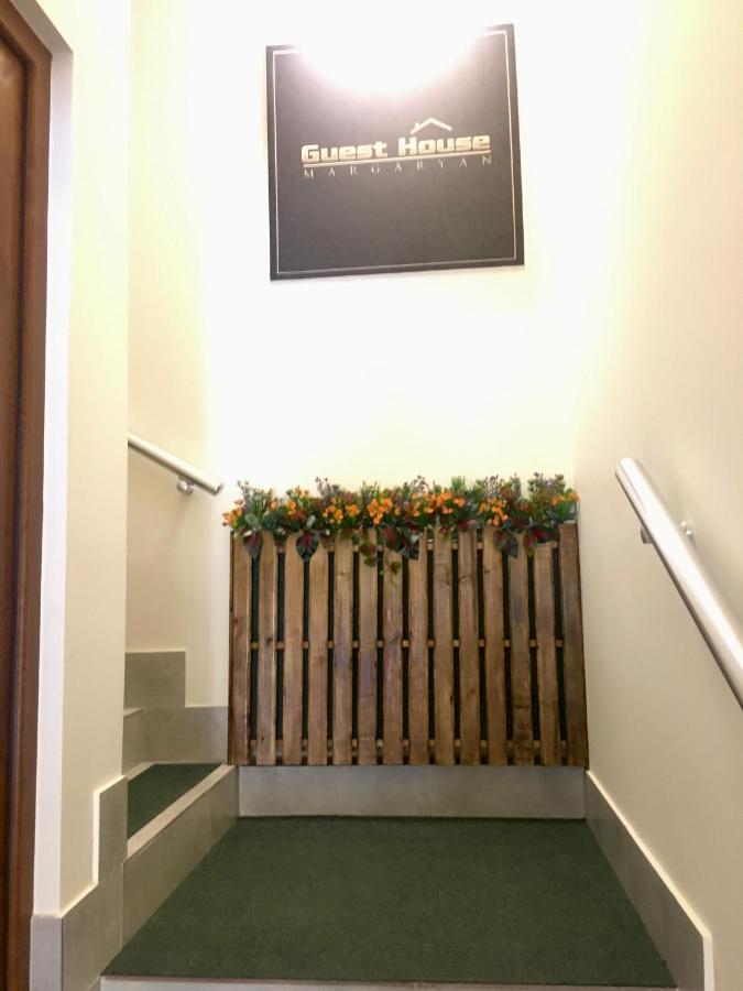 Guest House Margaryan Jerevan Buitenkant foto