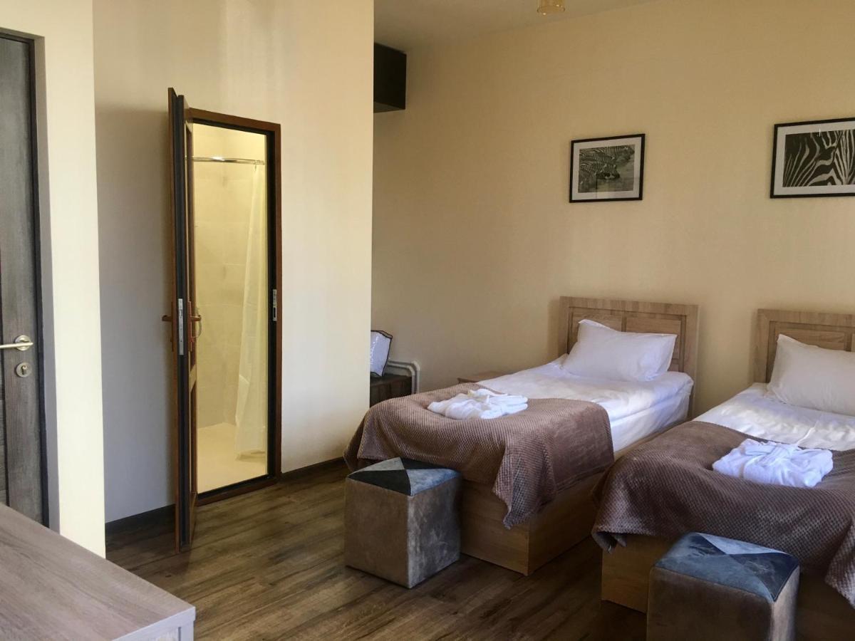 Guest House Margaryan Jerevan Buitenkant foto