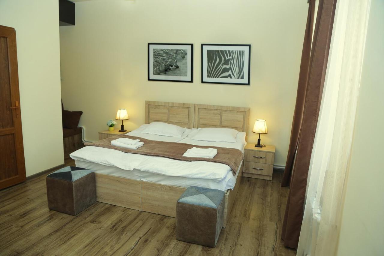 Guest House Margaryan Jerevan Buitenkant foto