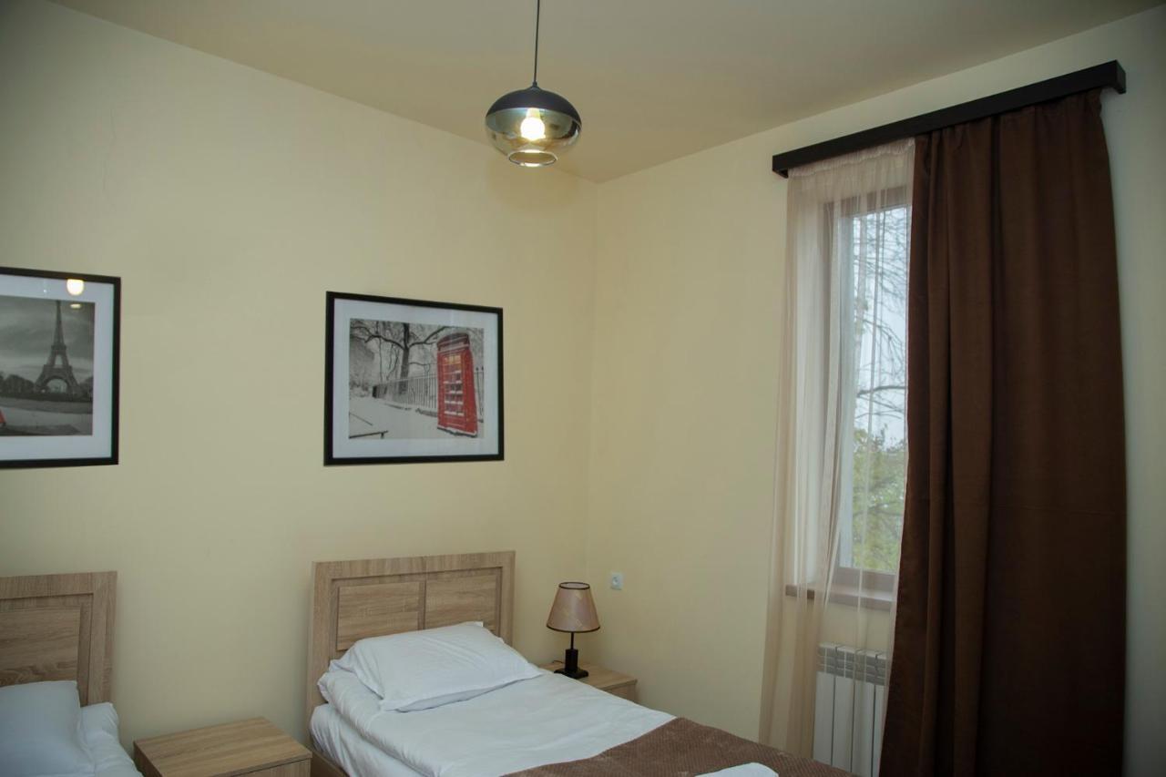 Guest House Margaryan Jerevan Buitenkant foto